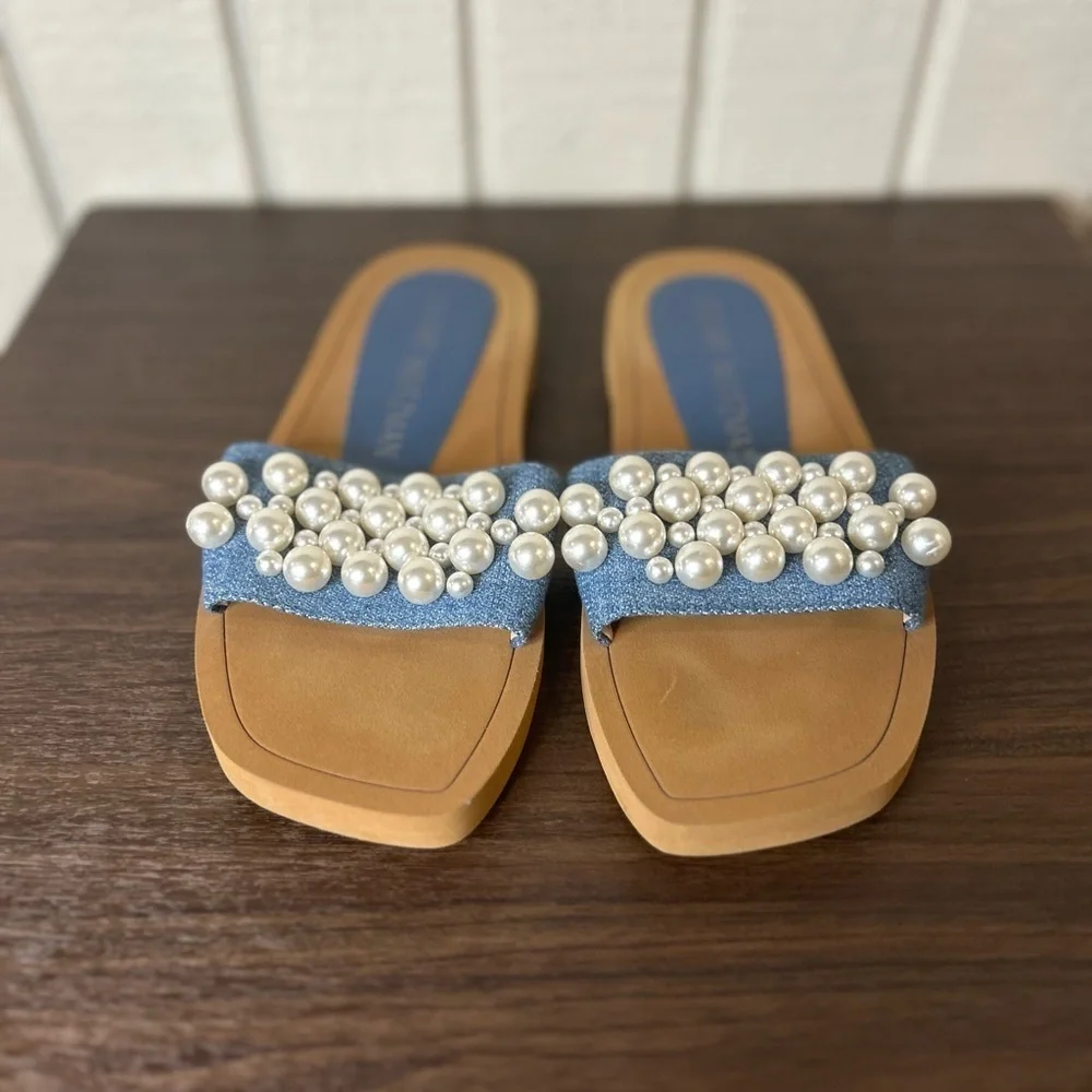 Stuart Weitzman Goldie Faux Pearl Embellished Slides, size 8B. - Picture 3 of 8